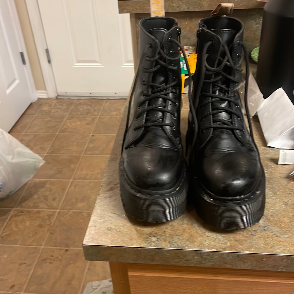 New pair of Dr.Martens.   Been worn 2 times